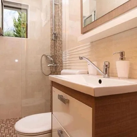 House Kristina Holiday home Makarska